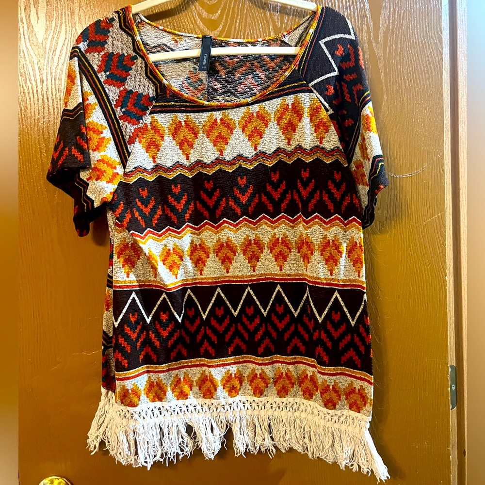 Tribal print fringe top